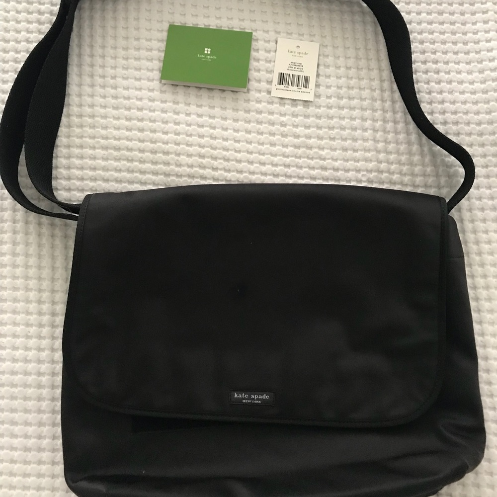 Kate Spade Vintage Messenger Bag, never used!